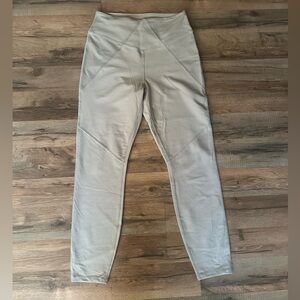 Good American Summer Sand Light Cream/Gray Leggings